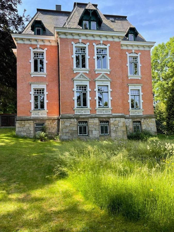 Апартаменты Vogtlandperle Oelsnitz  Экстерьер фото